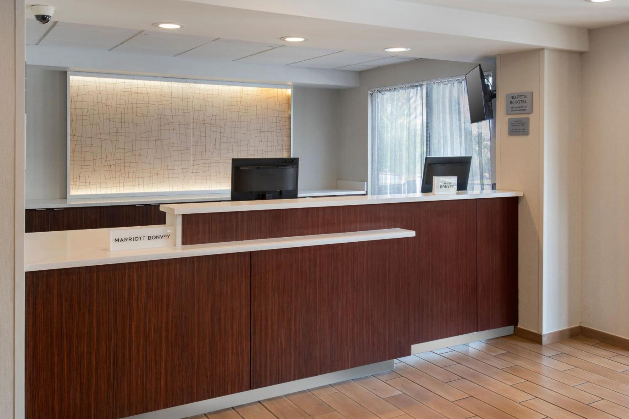 Fairfield By Marriott Rochester Henrietta/University Area Экстерьер фото